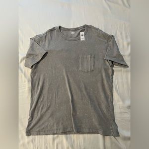 Men’s medium gray old navy tee